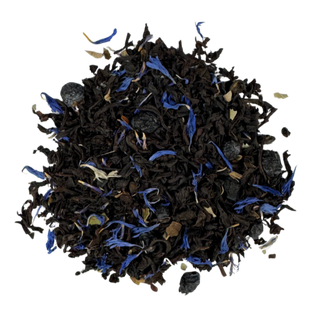 loose leaf blueberry tea with dried blueberries and black tea